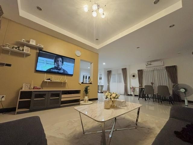 ประกาศฟรี! ซื้อ-ขาย-เช่า คอนโด บ้าน ทาวน์โฮม ที่ดิน และพื้นที่เชิงพาณิชย์ทั่วประเทศไทย ทุกทำเล ทุกงบประมาณ ไม่มีค่าใช้จ่าย ลงง่าย ขายไว เข้าถึงผู้ซื้อโดยตรง 5 512246pic4.jpg