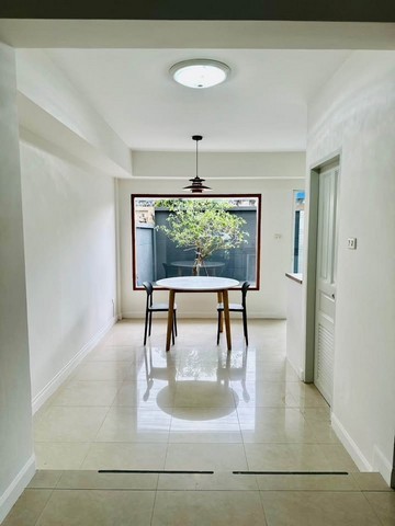 ประกาศฟรี! ซื้อ-ขาย-เช่า คอนโด บ้าน ทาวน์โฮม ที่ดิน และพื้นที่เชิงพาณิชย์ทั่วประเทศไทย ทุกทำเล ทุกงบประมาณ ไม่มีค่าใช้จ่าย ลงง่าย ขายไว เข้าถึงผู้ซื้อโดยตรง 4 513063pic3.jpg