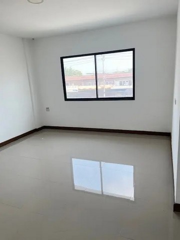 ประกาศฟรี! ซื้อ-ขาย-เช่า คอนโด บ้าน ทาวน์โฮม ที่ดิน และพื้นที่เชิงพาณิชย์ทั่วประเทศไทย ทุกทำเล ทุกงบประมาณ ไม่มีค่าใช้จ่าย ลงง่าย ขายไว เข้าถึงผู้ซื้อโดยตรง 4 250064pic3.jpg