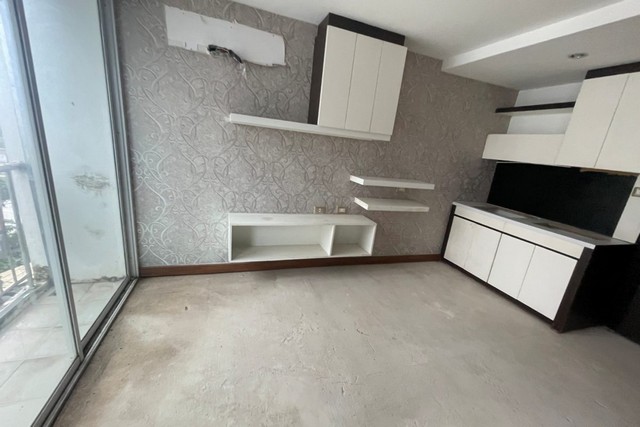 ประกาศฟรี! ซื้อ-ขาย-เช่า คอนโด บ้าน ทาวน์โฮม ที่ดิน และพื้นที่เชิงพาณิชย์ทั่วประเทศไทย ทุกทำเล ทุกงบประมาณ ไม่มีค่าใช้จ่าย ลงง่าย ขายไว เข้าถึงผู้ซื้อโดยตรง 4 251033pic3.jpg