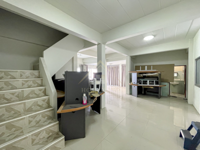 ประกาศฟรี! ซื้อ-ขาย-เช่า คอนโด บ้าน ทาวน์โฮม ที่ดิน และพื้นที่เชิงพาณิชย์ทั่วประเทศไทย ทุกทำเล ทุกงบประมาณ ไม่มีค่าใช้จ่าย ลงง่าย ขายไว เข้าถึงผู้ซื้อโดยตรง 5 251646pic4.jpg