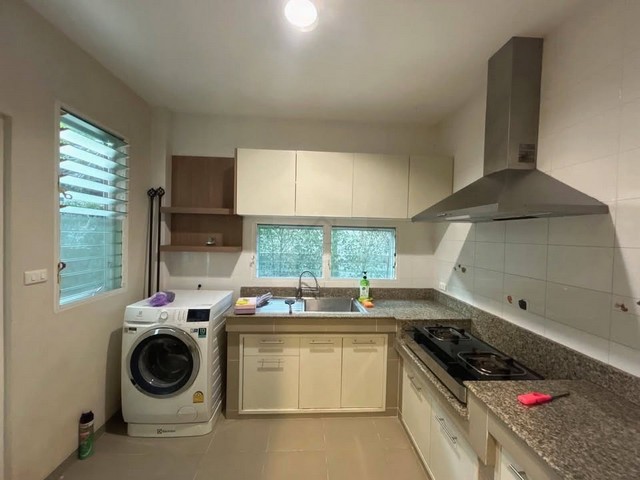 ประกาศฟรี! ซื้อ-ขาย-เช่า คอนโด บ้าน ทาวน์โฮม ที่ดิน และพื้นที่เชิงพาณิชย์ทั่วประเทศไทย ทุกทำเล ทุกงบประมาณ ไม่มีค่าใช้จ่าย ลงง่าย ขายไว เข้าถึงผู้ซื้อโดยตรง 5 513120pic4.jpg