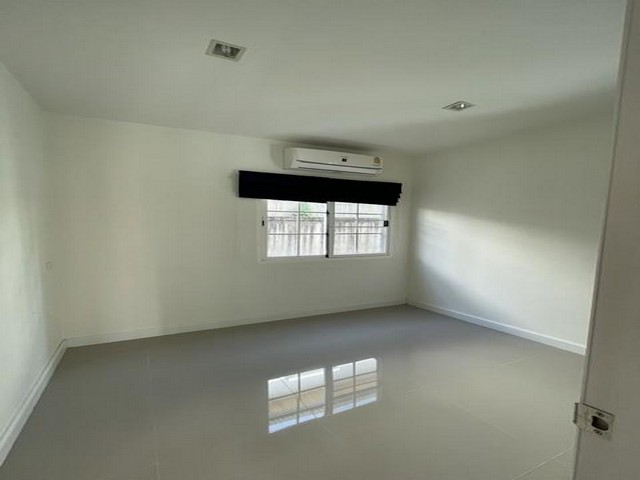 ประกาศฟรี! ซื้อ-ขาย-เช่า คอนโด บ้าน ทาวน์โฮม ที่ดิน และพื้นที่เชิงพาณิชย์ทั่วประเทศไทย ทุกทำเล ทุกงบประมาณ ไม่มีค่าใช้จ่าย ลงง่าย ขายไว เข้าถึงผู้ซื้อโดยตรง 5 512385pic4.jpg