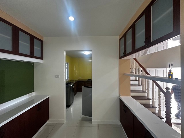 ประกาศฟรี! ซื้อ-ขาย-เช่า คอนโด บ้าน ทาวน์โฮม ที่ดิน และพื้นที่เชิงพาณิชย์ทั่วประเทศไทย ทุกทำเล ทุกงบประมาณ ไม่มีค่าใช้จ่าย ลงง่าย ขายไว เข้าถึงผู้ซื้อโดยตรง 5 293923pic4.jpg