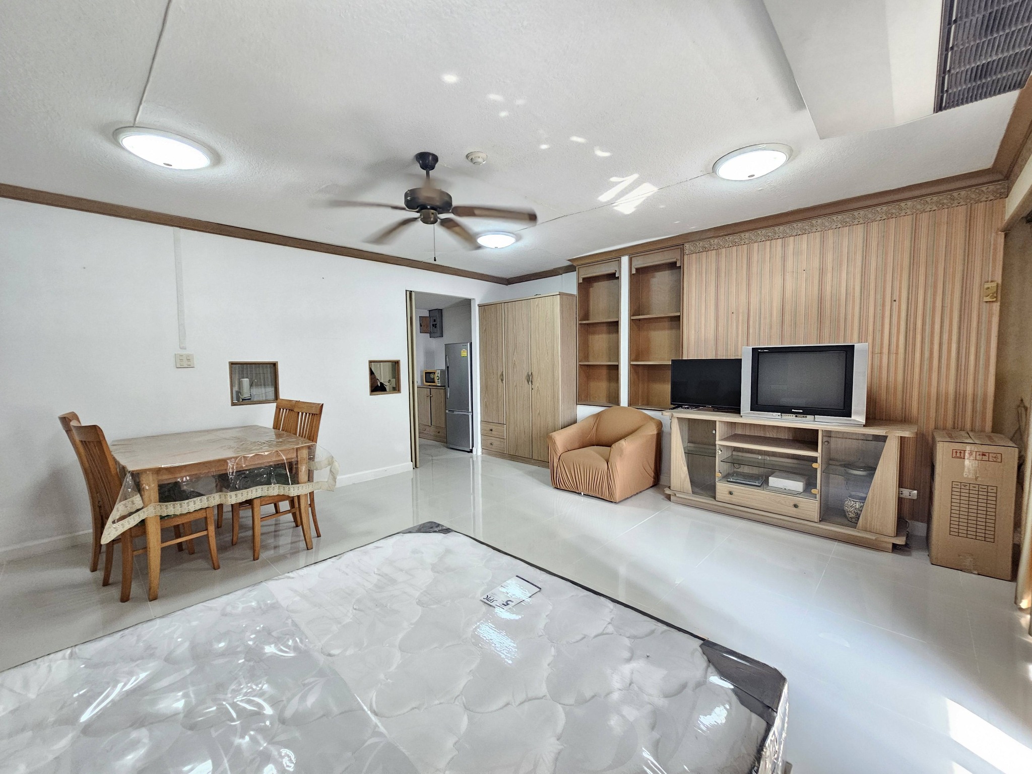 ประกาศฟรี! ซื้อ-ขาย-เช่า คอนโด บ้าน ทาวน์โฮม ที่ดิน และพื้นที่เชิงพาณิชย์ทั่วประเทศไทย ทุกทำเล ทุกงบประมาณ ไม่มีค่าใช้จ่าย ลงง่าย ขายไว เข้าถึงผู้ซื้อโดยตรง 3 293930pic2.jpg