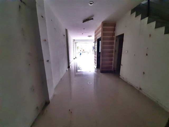 ประกาศฟรี! ซื้อ-ขาย-เช่า คอนโด บ้าน ทาวน์โฮม ที่ดิน และพื้นที่เชิงพาณิชย์ทั่วประเทศไทย ทุกทำเล ทุกงบประมาณ ไม่มีค่าใช้จ่าย ลงง่าย ขายไว เข้าถึงผู้ซื้อโดยตรง 4 251680pic3.jpg