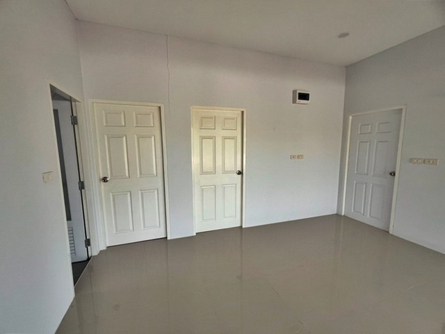 ประกาศฟรี! ซื้อ-ขาย-เช่า คอนโด บ้าน ทาวน์โฮม ที่ดิน และพื้นที่เชิงพาณิชย์ทั่วประเทศไทย ทุกทำเล ทุกงบประมาณ ไม่มีค่าใช้จ่าย ลงง่าย ขายไว เข้าถึงผู้ซื้อโดยตรง 5 251072pic4.jpg