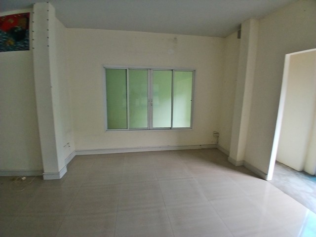 ประกาศฟรี! ซื้อ-ขาย-เช่า คอนโด บ้าน ทาวน์โฮม ที่ดิน และพื้นที่เชิงพาณิชย์ทั่วประเทศไทย ทุกทำเล ทุกงบประมาณ ไม่มีค่าใช้จ่าย ลงง่าย ขายไว เข้าถึงผู้ซื้อโดยตรง 4 251671pic3.jpg