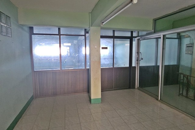 ประกาศฟรี! ซื้อ-ขาย-เช่า คอนโด บ้าน ทาวน์โฮม ที่ดิน และพื้นที่เชิงพาณิชย์ทั่วประเทศไทย ทุกทำเล ทุกงบประมาณ ไม่มีค่าใช้จ่าย ลงง่าย ขายไว เข้าถึงผู้ซื้อโดยตรง 5 251665pic4.jpg