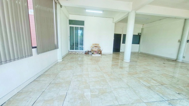 ประกาศฟรี! ซื้อ-ขาย-เช่า คอนโด บ้าน ทาวน์โฮม ที่ดิน และพื้นที่เชิงพาณิชย์ทั่วประเทศไทย ทุกทำเล ทุกงบประมาณ ไม่มีค่าใช้จ่าย ลงง่าย ขายไว เข้าถึงผู้ซื้อโดยตรง 5 314594pic4.jpg