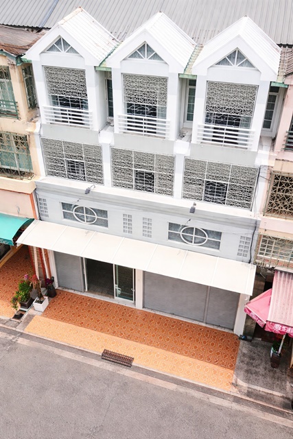 ประกาศฟรี! ซื้อ-ขาย-เช่า คอนโด บ้าน ทาวน์โฮม ที่ดิน และพื้นที่เชิงพาณิชย์ทั่วประเทศไทย ทุกทำเล ทุกงบประมาณ ไม่มีค่าใช้จ่าย ลงง่าย ขายไว เข้าถึงผู้ซื้อโดยตรง 3 251596pic2.jpg