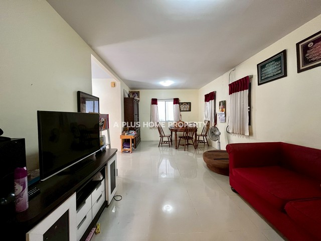 ประกาศฟรี! ซื้อ-ขาย-เช่า คอนโด บ้าน ทาวน์โฮม ที่ดิน และพื้นที่เชิงพาณิชย์ทั่วประเทศไทย ทุกทำเล ทุกงบประมาณ ไม่มีค่าใช้จ่าย ลงง่าย ขายไว เข้าถึงผู้ซื้อโดยตรง 4 314381pic3.jpg