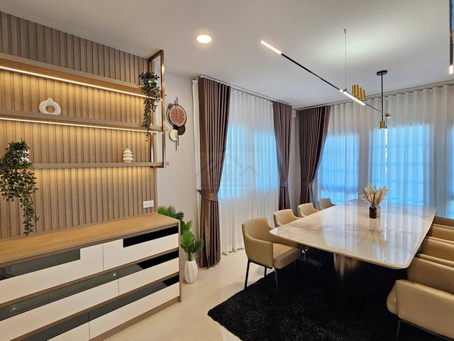 ประกาศฟรี! ซื้อ-ขาย-เช่า คอนโด บ้าน ทาวน์โฮม ที่ดิน และพื้นที่เชิงพาณิชย์ทั่วประเทศไทย ทุกทำเล ทุกงบประมาณ ไม่มีค่าใช้จ่าย ลงง่าย ขายไว เข้าถึงผู้ซื้อโดยตรง 4 513207pic3.jpg