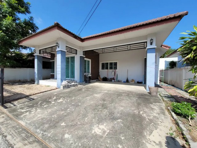 ประกาศฟรี! ซื้อ-ขาย-เช่า คอนโด บ้าน ทาวน์โฮม ที่ดิน และพื้นที่เชิงพาณิชย์ทั่วประเทศไทย ทุกทำเล ทุกงบประมาณ ไม่มีค่าใช้จ่าย ลงง่าย ขายไว เข้าถึงผู้ซื้อโดยตรง 5 249948pic4.jpg