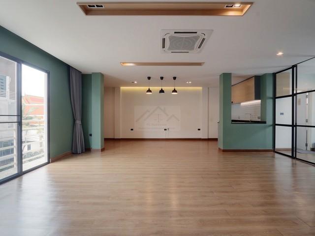 ประกาศฟรี! ซื้อ-ขาย-เช่า คอนโด บ้าน ทาวน์โฮม ที่ดิน และพื้นที่เชิงพาณิชย์ทั่วประเทศไทย ทุกทำเล ทุกงบประมาณ ไม่มีค่าใช้จ่าย ลงง่าย ขายไว เข้าถึงผู้ซื้อโดยตรง 2 512518pic1.jpg