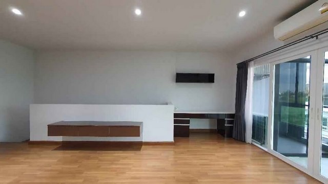 ประกาศฟรี! ซื้อ-ขาย-เช่า คอนโด บ้าน ทาวน์โฮม ที่ดิน และพื้นที่เชิงพาณิชย์ทั่วประเทศไทย ทุกทำเล ทุกงบประมาณ ไม่มีค่าใช้จ่าย ลงง่าย ขายไว เข้าถึงผู้ซื้อโดยตรง 3 513428pic2.jpg