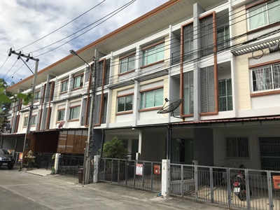 ประกาศฟรี! ซื้อ-ขาย-เช่า คอนโด บ้าน ทาวน์โฮม ที่ดิน และพื้นที่เชิงพาณิชย์ทั่วประเทศไทย ทุกทำเล ทุกงบประมาณ ไม่มีค่าใช้จ่าย ลงง่าย ขายไว เข้าถึงผู้ซื้อโดยตรง 2 513102pic1.jpg