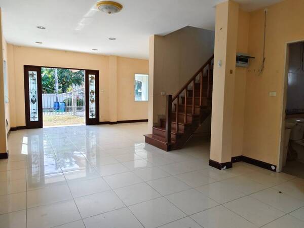 ประกาศฟรี! ซื้อ-ขาย-เช่า คอนโด บ้าน ทาวน์โฮม ที่ดิน และพื้นที่เชิงพาณิชย์ทั่วประเทศไทย ทุกทำเล ทุกงบประมาณ ไม่มีค่าใช้จ่าย ลงง่าย ขายไว เข้าถึงผู้ซื้อโดยตรง 5 453650pic4.jpg