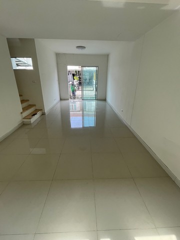 ประกาศฟรี! ซื้อ-ขาย-เช่า คอนโด บ้าน ทาวน์โฮม ที่ดิน และพื้นที่เชิงพาณิชย์ทั่วประเทศไทย ทุกทำเล ทุกงบประมาณ ไม่มีค่าใช้จ่าย ลงง่าย ขายไว เข้าถึงผู้ซื้อโดยตรง 3 251659pic2.jpg