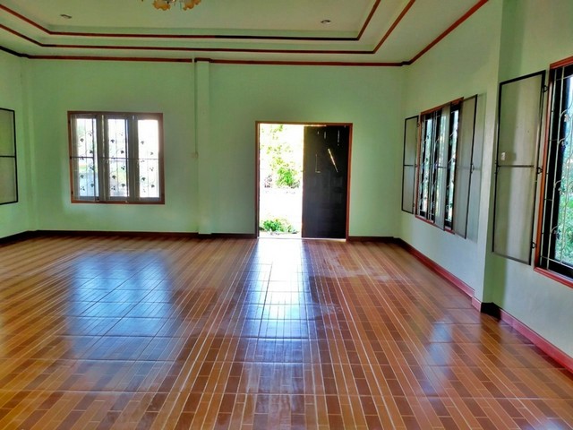 ประกาศฟรี! ซื้อ-ขาย-เช่า คอนโด บ้าน ทาวน์โฮม ที่ดิน และพื้นที่เชิงพาณิชย์ทั่วประเทศไทย ทุกทำเล ทุกงบประมาณ ไม่มีค่าใช้จ่าย ลงง่าย ขายไว เข้าถึงผู้ซื้อโดยตรง 5 251648pic4.jpg