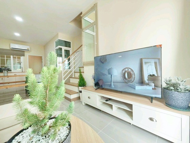 ประกาศฟรี! ซื้อ-ขาย-เช่า คอนโด บ้าน ทาวน์โฮม ที่ดิน และพื้นที่เชิงพาณิชย์ทั่วประเทศไทย ทุกทำเล ทุกงบประมาณ ไม่มีค่าใช้จ่าย ลงง่าย ขายไว เข้าถึงผู้ซื้อโดยตรง 4 251802pic3.jpg