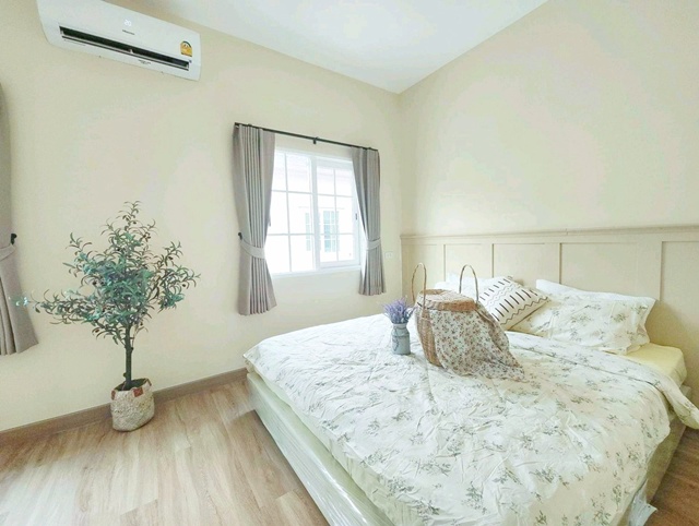 ประกาศฟรี! ซื้อ-ขาย-เช่า คอนโด บ้าน ทาวน์โฮม ที่ดิน และพื้นที่เชิงพาณิชย์ทั่วประเทศไทย ทุกทำเล ทุกงบประมาณ ไม่มีค่าใช้จ่าย ลงง่าย ขายไว เข้าถึงผู้ซื้อโดยตรง 5 251801pic4.jpg