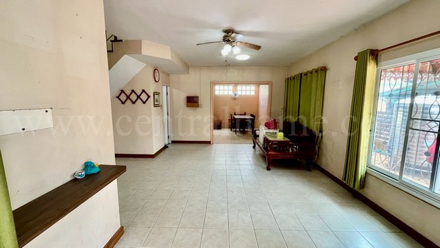 ประกาศฟรี! ซื้อ-ขาย-เช่า คอนโด บ้าน ทาวน์โฮม ที่ดิน และพื้นที่เชิงพาณิชย์ทั่วประเทศไทย ทุกทำเล ทุกงบประมาณ ไม่มีค่าใช้จ่าย ลงง่าย ขายไว เข้าถึงผู้ซื้อโดยตรง 3 291935pic2.jpg