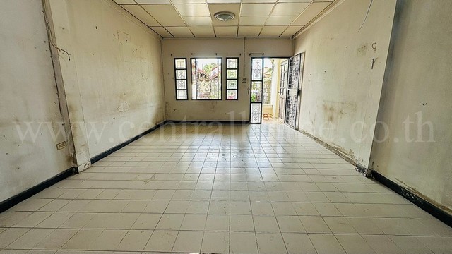 ประกาศฟรี! ซื้อ-ขาย-เช่า คอนโด บ้าน ทาวน์โฮม ที่ดิน และพื้นที่เชิงพาณิชย์ทั่วประเทศไทย ทุกทำเล ทุกงบประมาณ ไม่มีค่าใช้จ่าย ลงง่าย ขายไว เข้าถึงผู้ซื้อโดยตรง 5 291779pic4.jpg