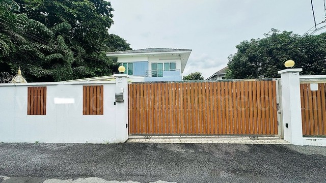 ประกาศฟรี! ซื้อ-ขาย-เช่า คอนโด บ้าน ทาวน์โฮม ที่ดิน และพื้นที่เชิงพาณิชย์ทั่วประเทศไทย ทุกทำเล ทุกงบประมาณ ไม่มีค่าใช้จ่าย ลงง่าย ขายไว เข้าถึงผู้ซื้อโดยตรง 2 291539pic1.jpg