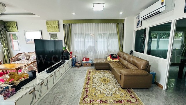 ประกาศฟรี! ซื้อ-ขาย-เช่า คอนโด บ้าน ทาวน์โฮม ที่ดิน และพื้นที่เชิงพาณิชย์ทั่วประเทศไทย ทุกทำเล ทุกงบประมาณ ไม่มีค่าใช้จ่าย ลงง่าย ขายไว เข้าถึงผู้ซื้อโดยตรง 4 291539pic3.jpg