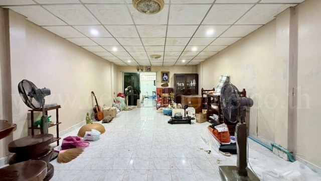 ประกาศฟรี! ซื้อ-ขาย-เช่า คอนโด บ้าน ทาวน์โฮม ที่ดิน และพื้นที่เชิงพาณิชย์ทั่วประเทศไทย ทุกทำเล ทุกงบประมาณ ไม่มีค่าใช้จ่าย ลงง่าย ขายไว เข้าถึงผู้ซื้อโดยตรง 5 244155pic4.jpg