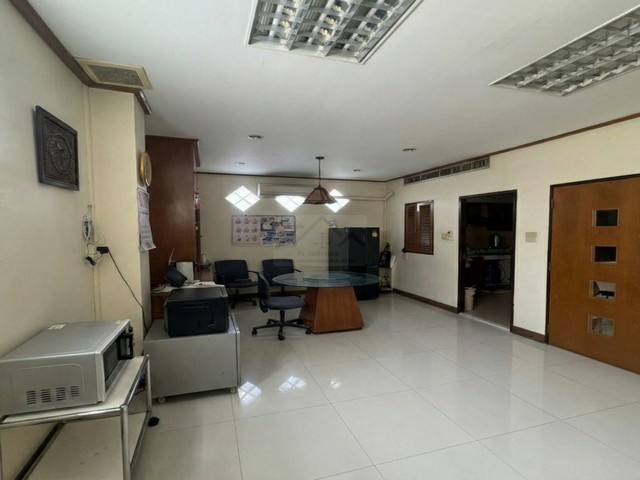 ประกาศฟรี! ซื้อ-ขาย-เช่า คอนโด บ้าน ทาวน์โฮม ที่ดิน และพื้นที่เชิงพาณิชย์ทั่วประเทศไทย ทุกทำเล ทุกงบประมาณ ไม่มีค่าใช้จ่าย ลงง่าย ขายไว เข้าถึงผู้ซื้อโดยตรง 5 512604pic4.jpg