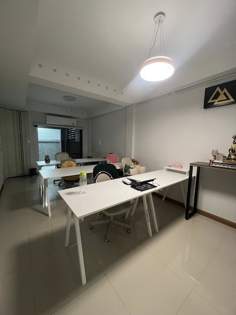 ประกาศฟรี! ซื้อ-ขาย-เช่า คอนโด บ้าน ทาวน์โฮม ที่ดิน และพื้นที่เชิงพาณิชย์ทั่วประเทศไทย ทุกทำเล ทุกงบประมาณ ไม่มีค่าใช้จ่าย ลงง่าย ขายไว เข้าถึงผู้ซื้อโดยตรง 3 293896pic2.jpg