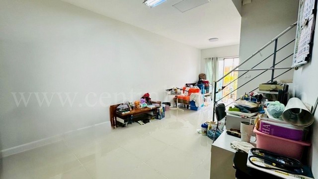 ประกาศฟรี! ซื้อ-ขาย-เช่า คอนโด บ้าน ทาวน์โฮม ที่ดิน และพื้นที่เชิงพาณิชย์ทั่วประเทศไทย ทุกทำเล ทุกงบประมาณ ไม่มีค่าใช้จ่าย ลงง่าย ขายไว เข้าถึงผู้ซื้อโดยตรง 5 216767pic4.jpg