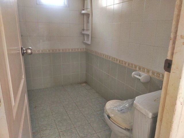 ประกาศฟรี! ซื้อ-ขาย-เช่า คอนโด บ้าน ทาวน์โฮม ที่ดิน และพื้นที่เชิงพาณิชย์ทั่วประเทศไทย ทุกทำเล ทุกงบประมาณ ไม่มีค่าใช้จ่าย ลงง่าย ขายไว เข้าถึงผู้ซื้อโดยตรง 5 251879pic4.jpg