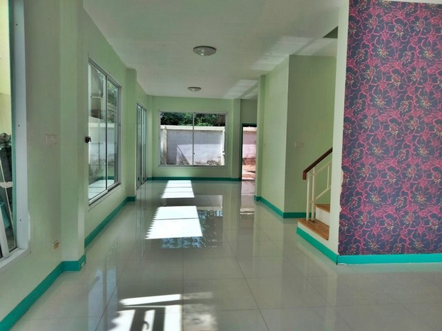 ประกาศฟรี! ซื้อ-ขาย-เช่า คอนโด บ้าน ทาวน์โฮม ที่ดิน และพื้นที่เชิงพาณิชย์ทั่วประเทศไทย ทุกทำเล ทุกงบประมาณ ไม่มีค่าใช้จ่าย ลงง่าย ขายไว เข้าถึงผู้ซื้อโดยตรง 3 251733pic2.jpg