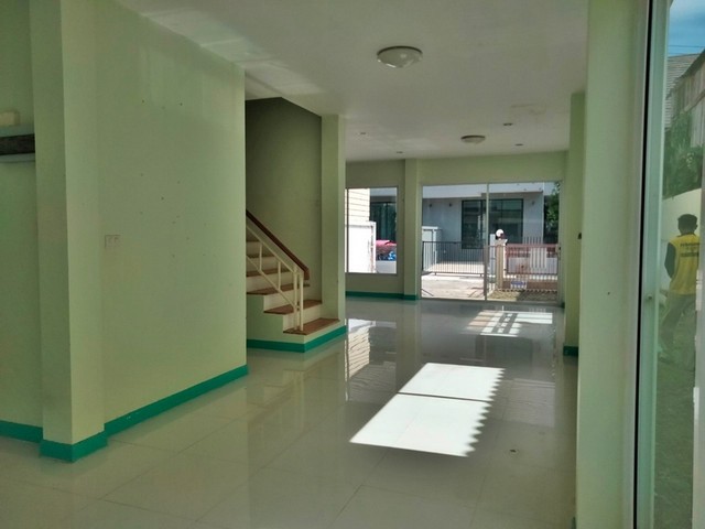 ประกาศฟรี! ซื้อ-ขาย-เช่า คอนโด บ้าน ทาวน์โฮม ที่ดิน และพื้นที่เชิงพาณิชย์ทั่วประเทศไทย ทุกทำเล ทุกงบประมาณ ไม่มีค่าใช้จ่าย ลงง่าย ขายไว เข้าถึงผู้ซื้อโดยตรง 4 251733pic3.jpg