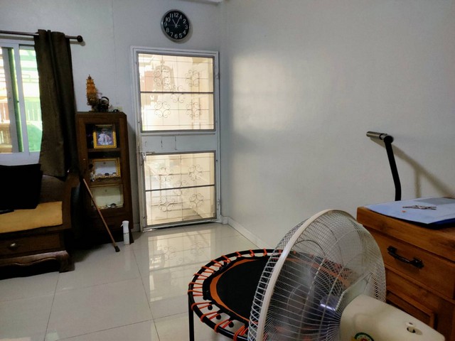 ประกาศฟรี! ซื้อ-ขาย-เช่า คอนโด บ้าน ทาวน์โฮม ที่ดิน และพื้นที่เชิงพาณิชย์ทั่วประเทศไทย ทุกทำเล ทุกงบประมาณ ไม่มีค่าใช้จ่าย ลงง่าย ขายไว เข้าถึงผู้ซื้อโดยตรง 4 314658pic3.jpg