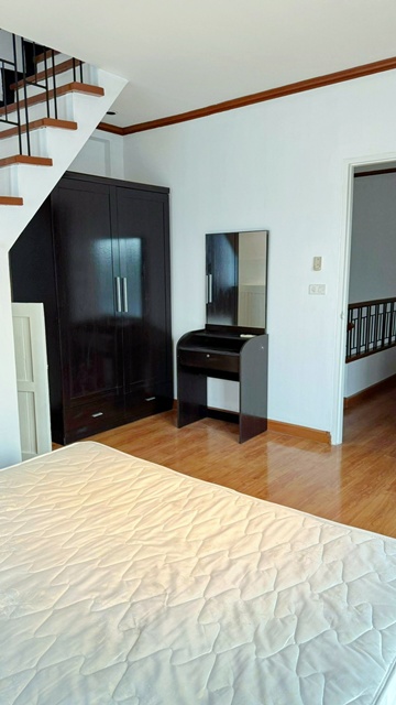 ประกาศฟรี! ซื้อ-ขาย-เช่า คอนโด บ้าน ทาวน์โฮม ที่ดิน และพื้นที่เชิงพาณิชย์ทั่วประเทศไทย ทุกทำเล ทุกงบประมาณ ไม่มีค่าใช้จ่าย ลงง่าย ขายไว เข้าถึงผู้ซื้อโดยตรง 4 251805pic3.jpg