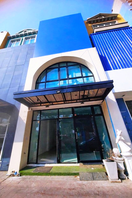 ประกาศฟรี! ซื้อ-ขาย-เช่า คอนโด บ้าน ทาวน์โฮม ที่ดิน และพื้นที่เชิงพาณิชย์ทั่วประเทศไทย ทุกทำเล ทุกงบประมาณ ไม่มีค่าใช้จ่าย ลงง่าย ขายไว เข้าถึงผู้ซื้อโดยตรง 2 251729pic1.jpg