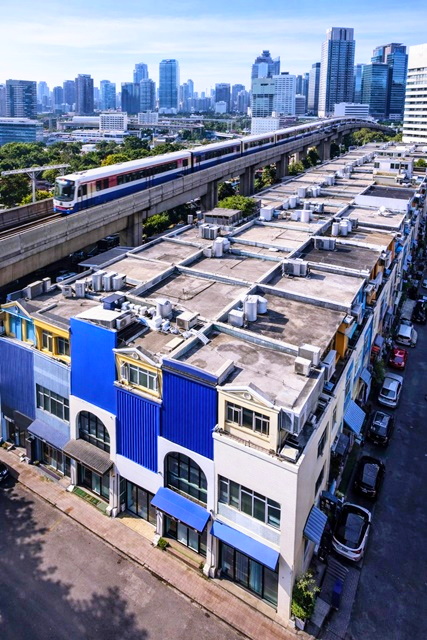 ประกาศฟรี! ซื้อ-ขาย-เช่า คอนโด บ้าน ทาวน์โฮม ที่ดิน และพื้นที่เชิงพาณิชย์ทั่วประเทศไทย ทุกทำเล ทุกงบประมาณ ไม่มีค่าใช้จ่าย ลงง่าย ขายไว เข้าถึงผู้ซื้อโดยตรง 2 251728pic1.jpg