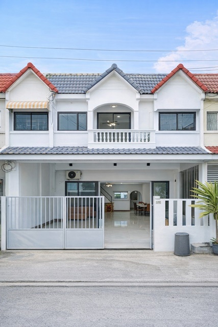 ประกาศฟรี! ซื้อ-ขาย-เช่า คอนโด บ้าน ทาวน์โฮม ที่ดิน และพื้นที่เชิงพาณิชย์ทั่วประเทศไทย ทุกทำเล ทุกงบประมาณ ไม่มีค่าใช้จ่าย ลงง่าย ขายไว เข้าถึงผู้ซื้อโดยตรง 3 251722pic2.jpg