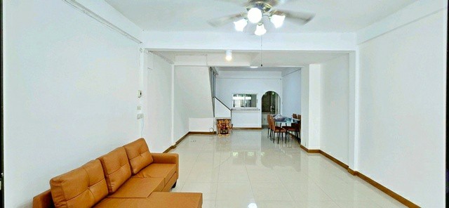 ประกาศฟรี! ซื้อ-ขาย-เช่า คอนโด บ้าน ทาวน์โฮม ที่ดิน และพื้นที่เชิงพาณิชย์ทั่วประเทศไทย ทุกทำเล ทุกงบประมาณ ไม่มีค่าใช้จ่าย ลงง่าย ขายไว เข้าถึงผู้ซื้อโดยตรง 4 251722pic3.jpg