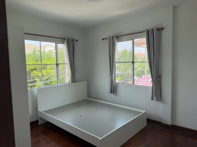 ประกาศฟรี! ซื้อ-ขาย-เช่า คอนโด บ้าน ทาวน์โฮม ที่ดิน และพื้นที่เชิงพาณิชย์ทั่วประเทศไทย ทุกทำเล ทุกงบประมาณ ไม่มีค่าใช้จ่าย ลงง่าย ขายไว เข้าถึงผู้ซื้อโดยตรง 4 513627pic3.jpg