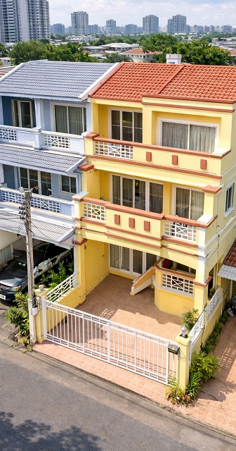 ประกาศฟรี! ซื้อ-ขาย-เช่า คอนโด บ้าน ทาวน์โฮม ที่ดิน และพื้นที่เชิงพาณิชย์ทั่วประเทศไทย ทุกทำเล ทุกงบประมาณ ไม่มีค่าใช้จ่าย ลงง่าย ขายไว เข้าถึงผู้ซื้อโดยตรง 2 251910pic1.jpg