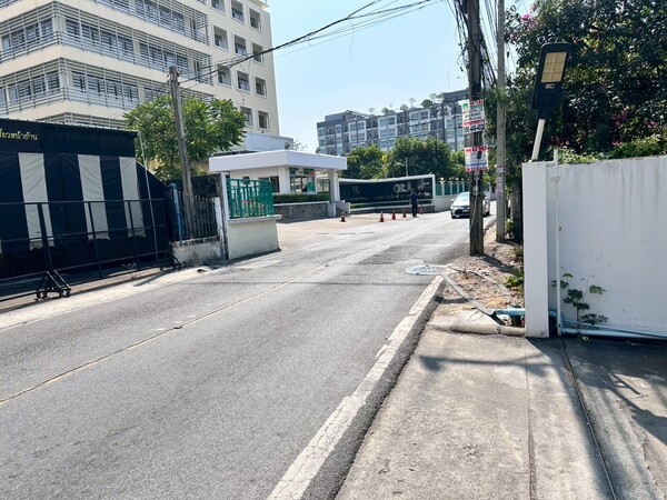 ประกาศฟรี! ซื้อ-ขาย-เช่า คอนโด บ้าน ทาวน์โฮม ที่ดิน และพื้นที่เชิงพาณิชย์ทั่วประเทศไทย ทุกทำเล ทุกงบประมาณ ไม่มีค่าใช้จ่าย ลงง่าย ขายไว เข้าถึงผู้ซื้อโดยตรง 5 513151pic4.jpg