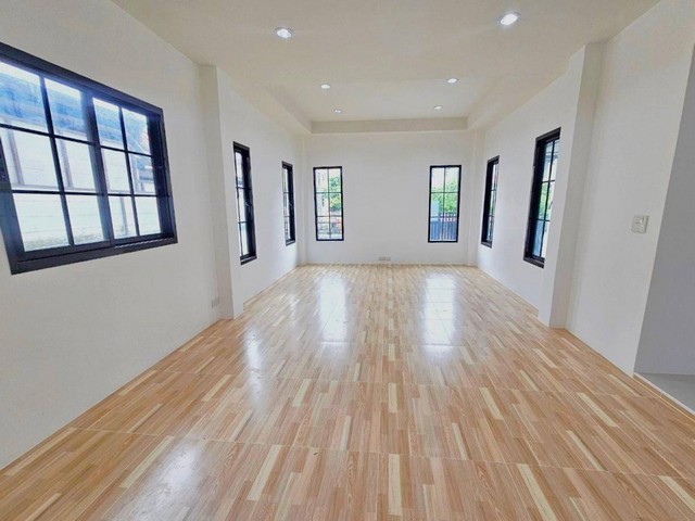 ประกาศฟรี! ซื้อ-ขาย-เช่า คอนโด บ้าน ทาวน์โฮม ที่ดิน และพื้นที่เชิงพาณิชย์ทั่วประเทศไทย ทุกทำเล ทุกงบประมาณ ไม่มีค่าใช้จ่าย ลงง่าย ขายไว เข้าถึงผู้ซื้อโดยตรง 5 251982pic4.jpg