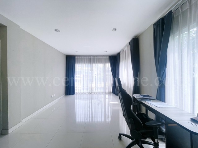 ประกาศฟรี! ซื้อ-ขาย-เช่า คอนโด บ้าน ทาวน์โฮม ที่ดิน และพื้นที่เชิงพาณิชย์ทั่วประเทศไทย ทุกทำเล ทุกงบประมาณ ไม่มีค่าใช้จ่าย ลงง่าย ขายไว เข้าถึงผู้ซื้อโดยตรง 4 205154pic3.jpg