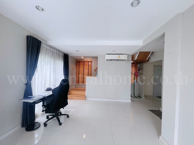 ประกาศฟรี! ซื้อ-ขาย-เช่า คอนโด บ้าน ทาวน์โฮม ที่ดิน และพื้นที่เชิงพาณิชย์ทั่วประเทศไทย ทุกทำเล ทุกงบประมาณ ไม่มีค่าใช้จ่าย ลงง่าย ขายไว เข้าถึงผู้ซื้อโดยตรง 5 205154pic4.jpg