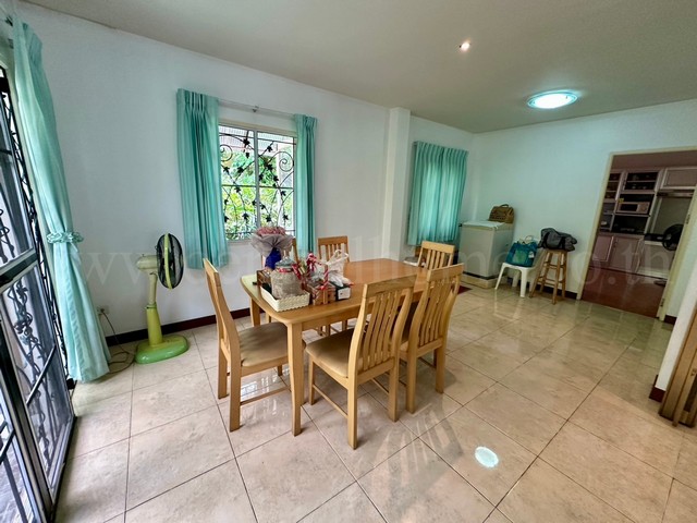 ประกาศฟรี! ซื้อ-ขาย-เช่า คอนโด บ้าน ทาวน์โฮม ที่ดิน และพื้นที่เชิงพาณิชย์ทั่วประเทศไทย ทุกทำเล ทุกงบประมาณ ไม่มีค่าใช้จ่าย ลงง่าย ขายไว เข้าถึงผู้ซื้อโดยตรง 4 202200pic3.jpg